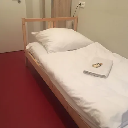 Homeport Hostel-2